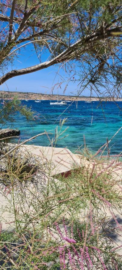 Mellieha Bay 3 Bedroom Apartment " Bliss On The Bay " Luaran gambar